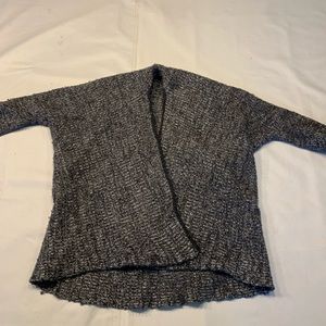 Tahari sweater cardigan